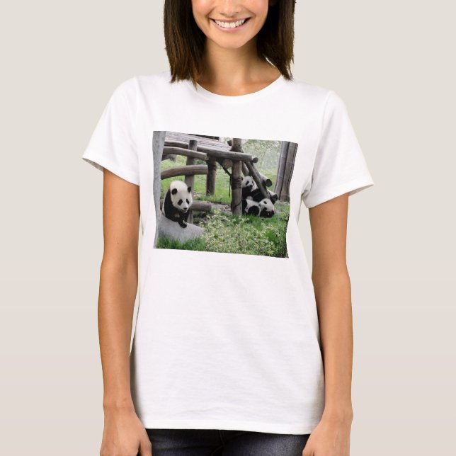 T-shirts Três Bebês Pandas - CUTE (Frente)