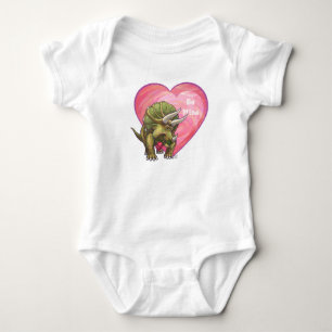 T-shirts Triceratops no dia dos namorados do amor