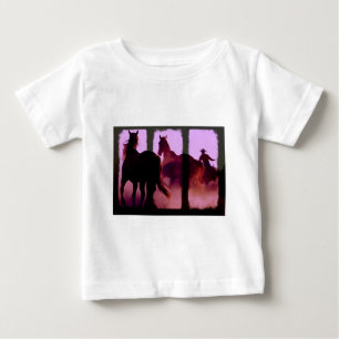 T-shirts Triptych de Cavalo Selvagem