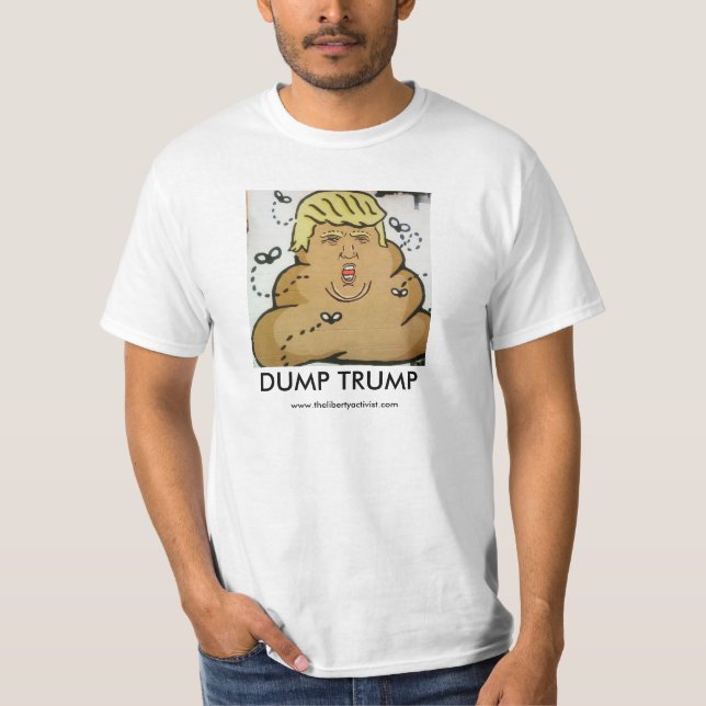T-shirts Trunfo da descarga - a matéria fecal do poltics (Frente)