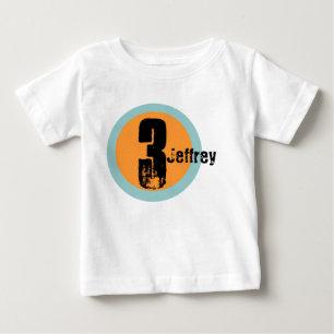 T-shirts Tshirt do aniversário de 3 anos do nome e da idad