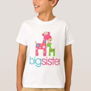 T-shirts Tshirt Funky da irmã mais velha do girafa