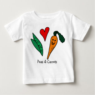 T-shirts Tshirt verde do amor das ervilhas e das cenouras e
