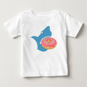 T-shirts Tubarão comendo uma rosquinha