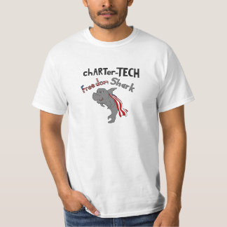 T-shirts tubarão da liberdade da TECNOLOGIA da carta