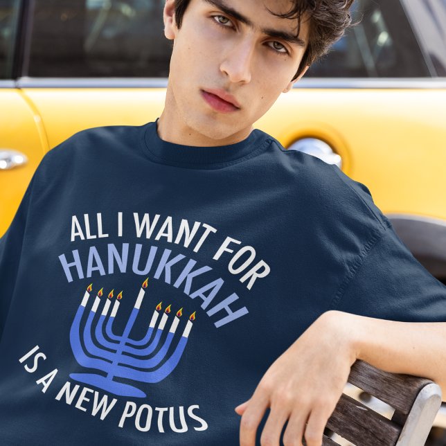 T-shirts Tudo o que eu quero é Hanukkah é um novo president (Criador carregado)