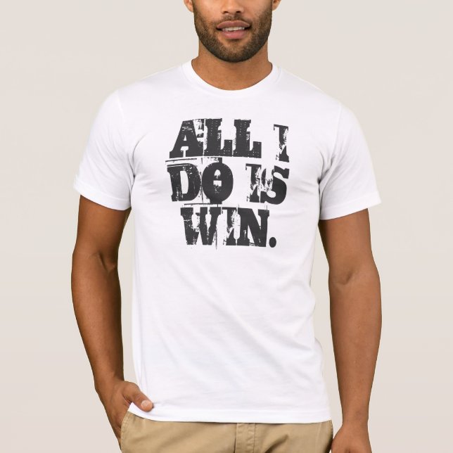 T-SHIRTS TUDO QUE EU FAÇO É VITÓRIA. T (Frente)