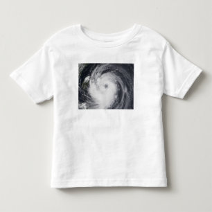 T-shirts Tufão Chaba no Oceano Pacífico ocidental