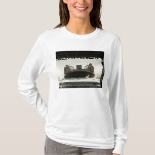 T-shirts Um coxim de ar da barca de descarregamento