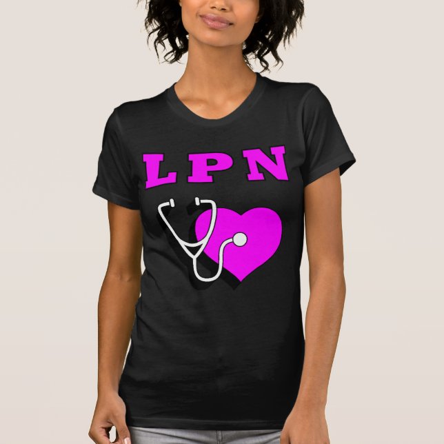 T-shirts Um cuidado de LPN (Frente)