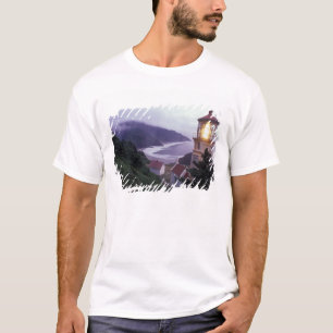 T-shirts Um dia nebuloso na costa do Oregon no Heceta