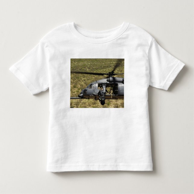 T-shirts Um HH-60 Pave Hawk voa sobre o deserto (Frente)