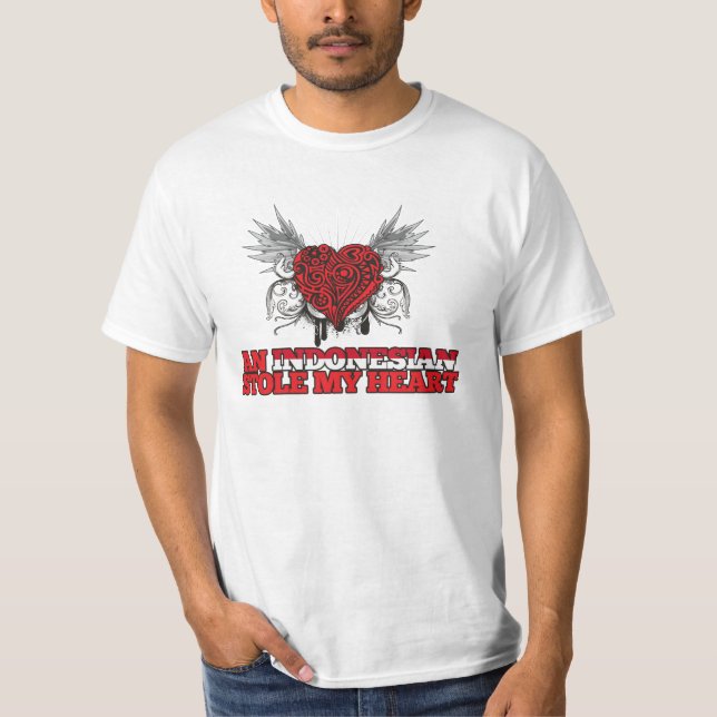 T-shirts Um indonésio roubou meu coração (Frente)