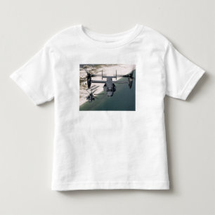 T-shirts Um Osprey CV-22 e um MH-53 pavimentam o ponto