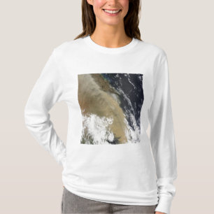 T-shirts Uma parede da poeira esticou de Queensla do norte