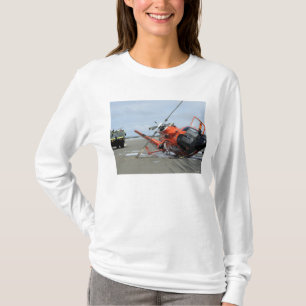 T-shirts Uma queda dum helicóptero do golfinho da guarda