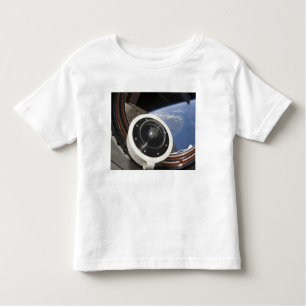 T-shirts Uma rocha lua