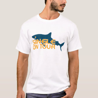 T-shirts Única em turnê