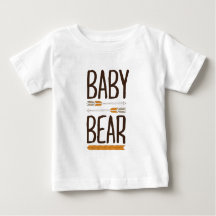 Urso Bebê Grizzly com Tipo Desenhado à Mão Marrom 