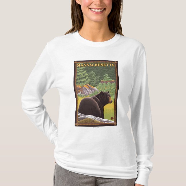 T-shirts Urso de MassachusettsBlack na floresta (Frente)