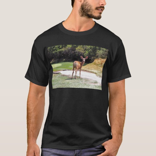 T-shirts veado olhando para a câmera natureza (Frente)