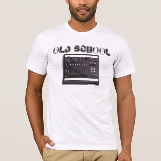 T-SHIRTS VELHA ESCOLA (Frente)