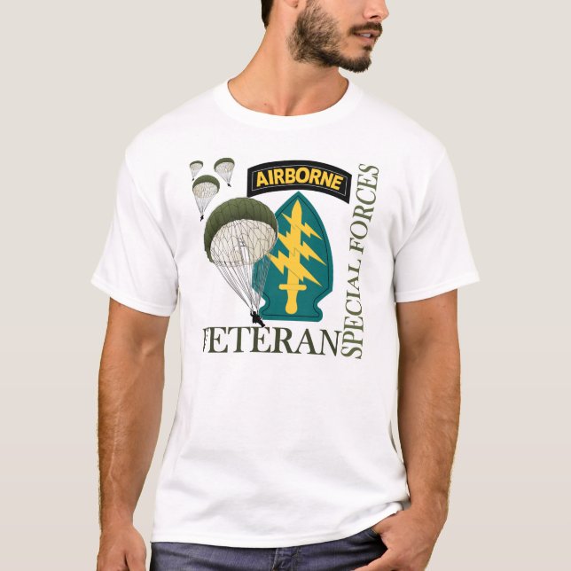 T-shirts Veterano das forças especiais - transportado por (Frente)