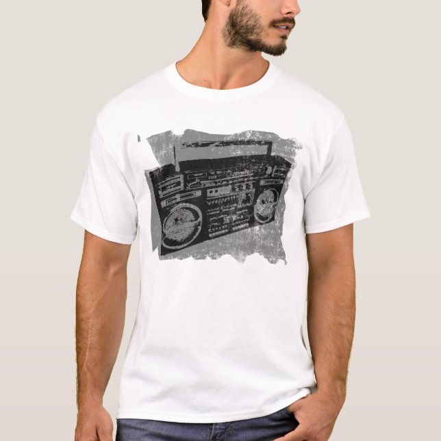 T-SHIRTS VIBE RETRÔ ANOS 80 90 CAIXA DE SOM (Frente)