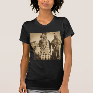 T-shirts Vintage Blackfoot do chefe e do guerreiro de