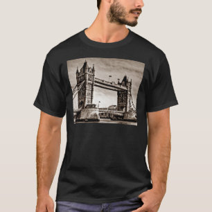 T-shirts Vintage Sepia London Tower Bridge