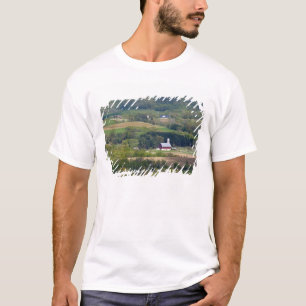 T-shirts Vista cêntrica das terras agrícolas a sul de Arc