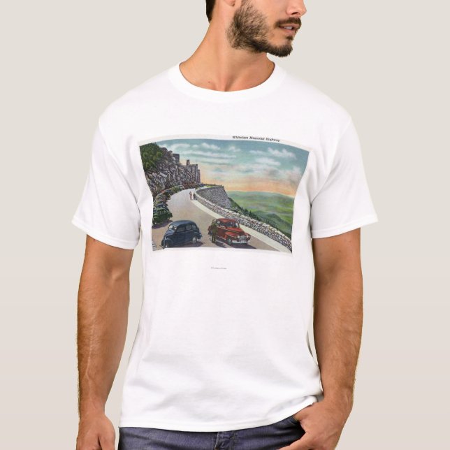 T-shirts Vista de carros velhos no memorial Hwy de (Frente)