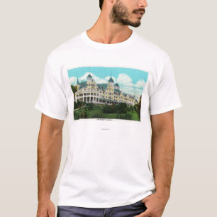 T-shirts Vista exterior do hotel agradável da montagem