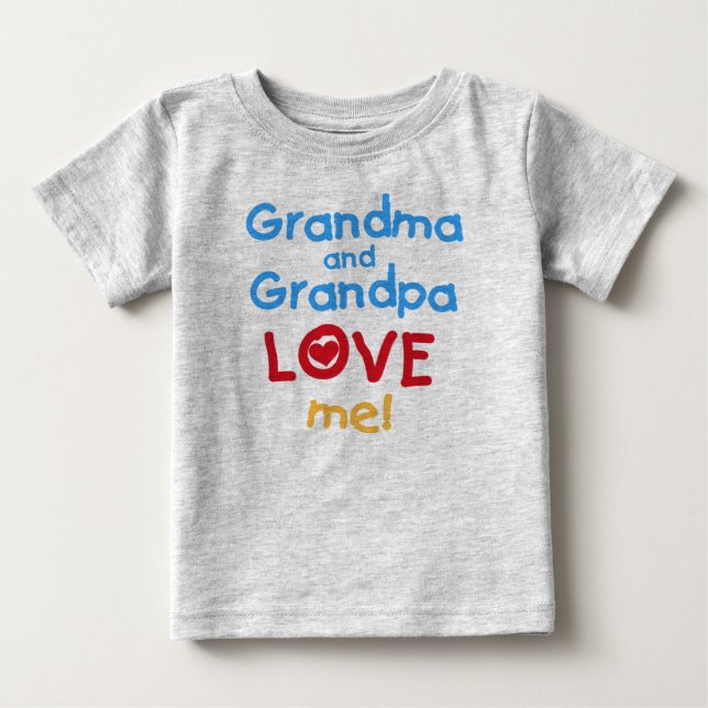 T-shirts Vovó me ama (Frente)