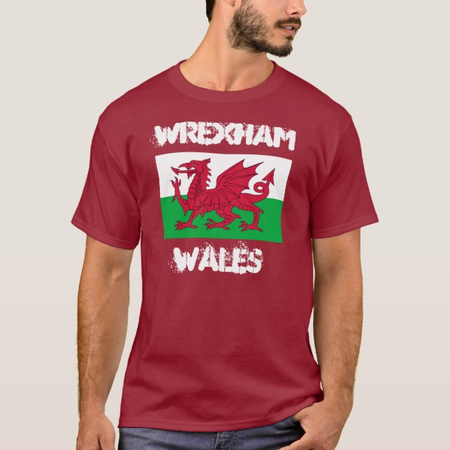 T-shirts Wrexham, Wales com bandeira de Galês (Frente)