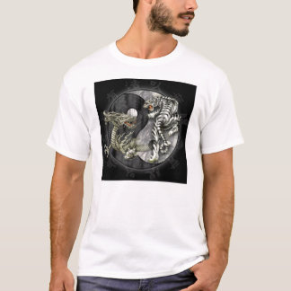 T-shirts ying um yang, tigre contra o dragão