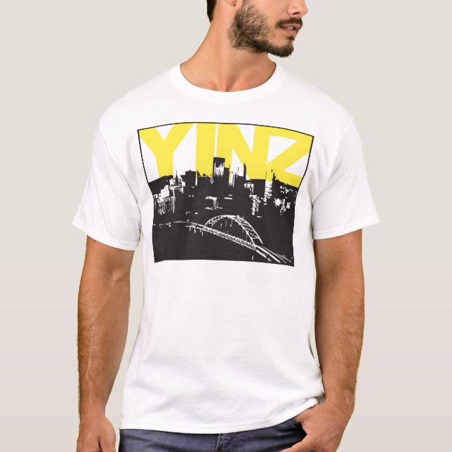T-shirts Yinz Pittsburgh (Frente)