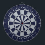 Tabla Dardos Azul Marinho Falso Prata Nome da Família Geométric<br><div class="desc">Um design clássico de alvo de dardos com triângulos alternados em azul marinho e folha de prata falsa. 

Acima e abaixo estão o nome e uma mensagem como texto arqueado,  em letras maiúsculas cinzas.</div>