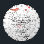 Tabla Dardos De vez em quando, numa vida normal.<br><div class="desc">De vez em quando, numa vida normal. O amor nos dá um conto de fadas. Pássaro Vintage Bonito Tipografia Whimsical Mint and Coral Hearts</div>