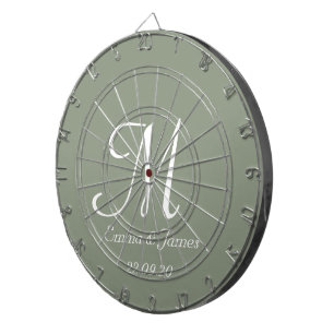 Tabla Dardos Elegante Sage Green & White Monograma Nome inicial