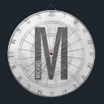 Tabla Dardos Monograma e Nome de Negrito Personalizado Moderno<br><div class="desc">Design de Monograma moderno com letra monográfica "M" personalizada e nome no estilo de letra sans sans moderno,  em negrito. Presente perfeito para ele,  presente de dia de os pais e muito mais.</div>