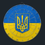 Tabla Dardos Painéis com Bandeira da Ucrânia<br><div class="desc">Adicione um toque dinâmico do orgulho ucraniano à sua sala de jogos com o nosso prato exclusivo com a bandeira da Ucrânia! Criado com muita atenção aos detalhes, este quadro é mais do que um acessório de jogos; é uma celebração do patrimônio ucraniano e do orgulho cultural. A design ousada...</div>