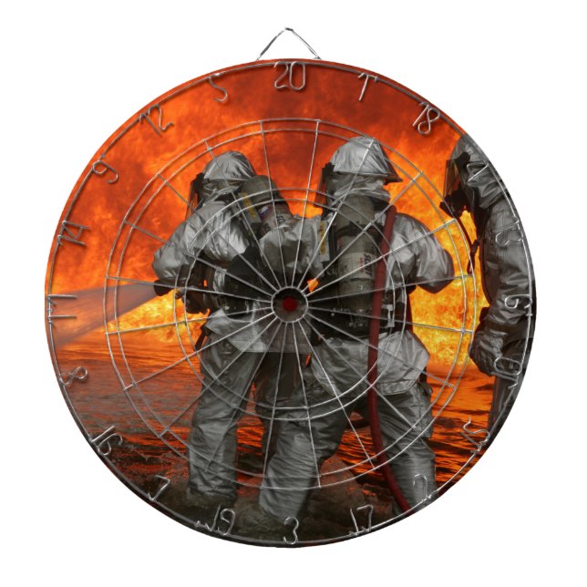 Tabla Dardos Sapadores-bombeiros que lutam um fogo (Frente)