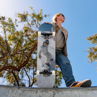 Tabla de Skate Esquiador en la Pista Cuesta Abajo