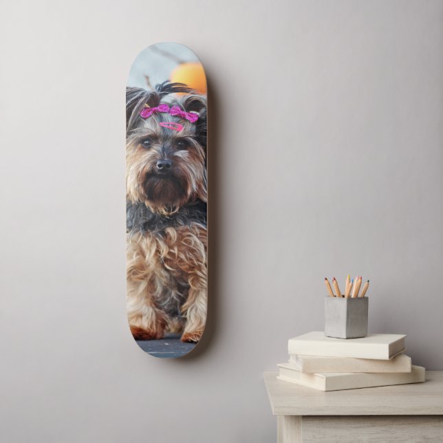 Tabla de Skate Perrita Terrier con Lazos Rosados (Arte de parede)