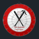Tablero Dardos Baterias cruzadas de baseball e boné preto, vermel<br><div class="desc">Baterias cruzadas de baseball e design de conselho preto-boné, preto-vermelho-personalizado, que mostra um ícone de pictograma minimalista de morcegos de beisebol cruzados, uma bola, um boné e seu texto vermelho sobre fundo branco com borda vermelha. Este design moderno e minimalista faz um presente perfeito para o jogador de beisebol na...</div>
