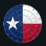 Tablero Dardos Painel com Bandeira do Texas, EUA<br><div class="desc">Elevem a sala de jogos com o nosso prato de arte impressionante com a bandeira do Texas! Feito com atenção aos detalhes, este quadro celebra a rica história e o orgulho cultural do Estado de Lone Star. A design mostra orgulhosamente a estrela solitária icônica com uma faixa azul vertical e...</div>