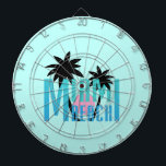 Tablero Dardos Tipografia de Miami-Beach-Florida<br><div class="desc">Esta tipografia original única de "Miami Beach, Florida com Palms e Sun cor-de-rosa" parece excelente em capas de telefone, autocolantes, joias, fivelas de cinto, anotações e muito mais. Design por Inge Lewis. presente de excelente ou ideia de souvenir para todos que amam Miami. Procure mais itens correspondentes no repositório de...</div>