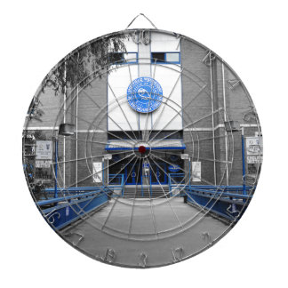 Tablero De Dardos ponte à recepção