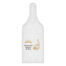 Esta Rainha é Acionada pelo Vinho em um